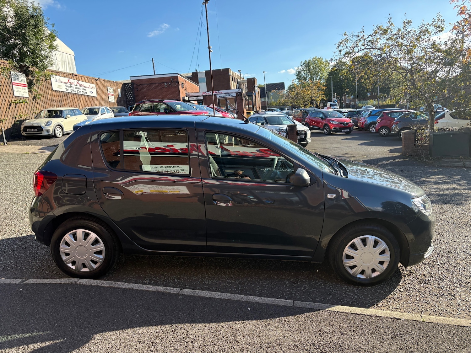 Used Dacia Sandero 2020 for sale - 76065709: Photo 2