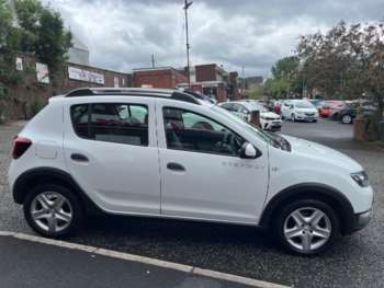 Used Dacia Sandero Stepway 2015 for sale - 75077238: Photo