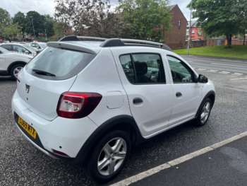 Used Dacia Sandero Stepway 2015 for sale - 75077238: Photo