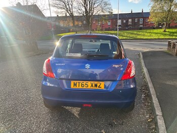 Used Suzuki Swift 2015 for sale - 76507376: Photo