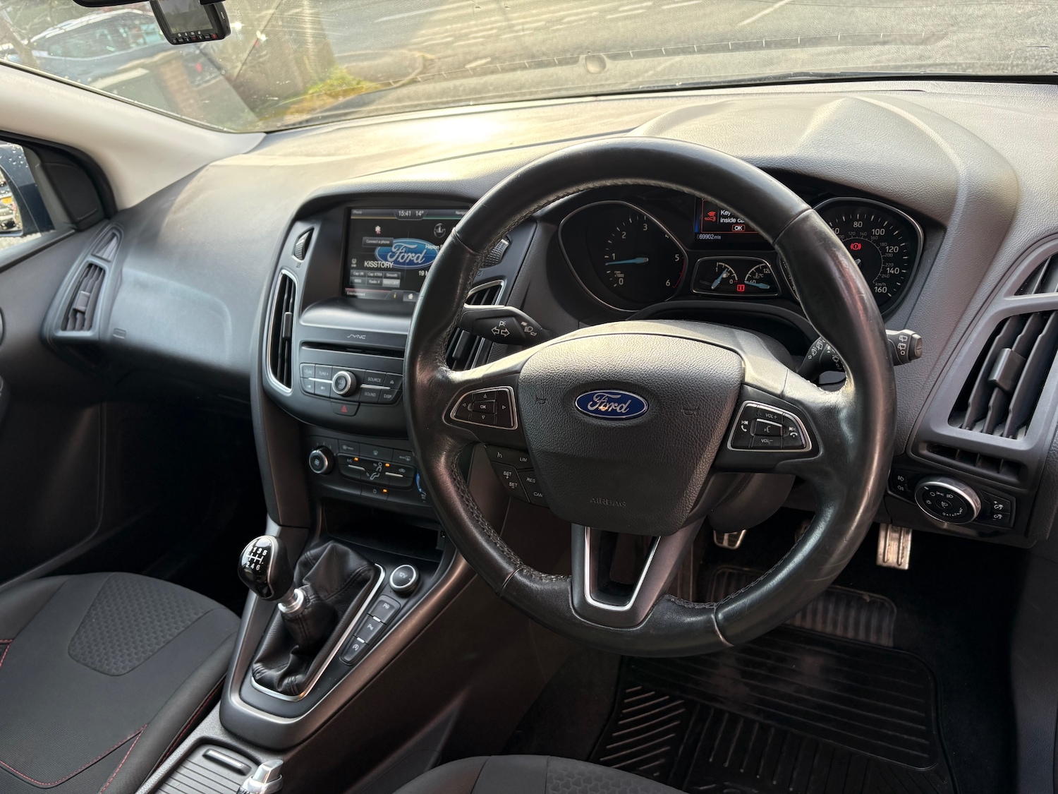 Used Ford Focus 2015 for sale - 77947415: Photo 9