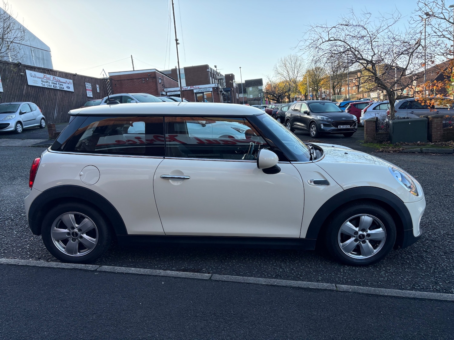 Used MINI Hatch 2016 for sale - 76504317: Photo 2