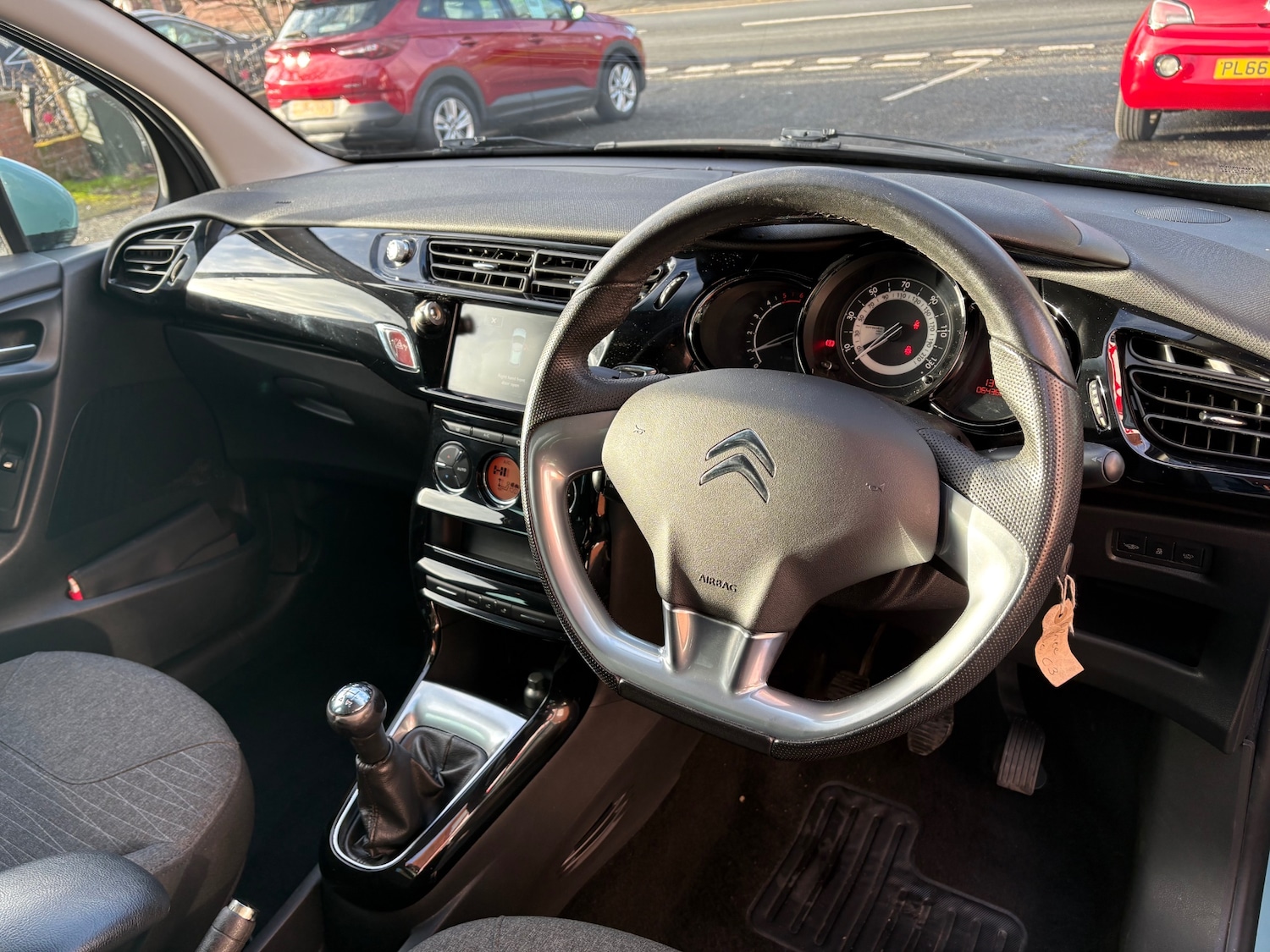 Used Citroen C3 2016 for sale - 76904631: Photo 9