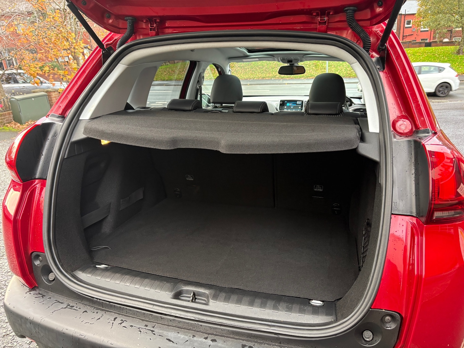 Used Peugeot 2008 2019 for sale - 76427827: Photo 11