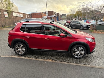 Used Peugeot 2008 2019 for sale - 76427827: Photo