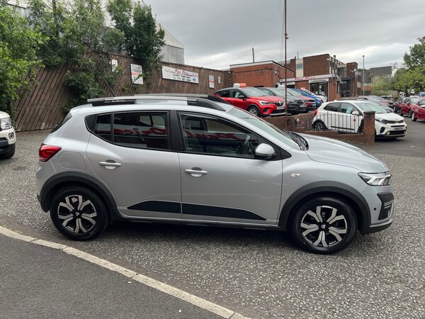 Used Dacia Sandero Stepway 2022 for sale - 75106370: Photo 2