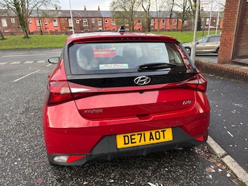 Used Hyundai i20 2021 for sale - 76576635: Photo