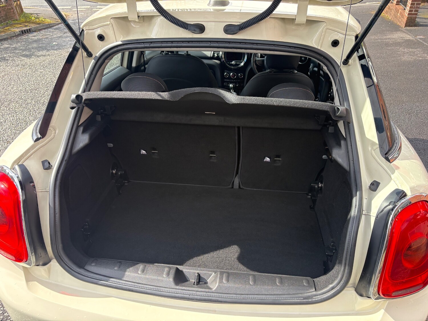 Used MINI Hatch 2016 for sale - 78217979: Photo 12