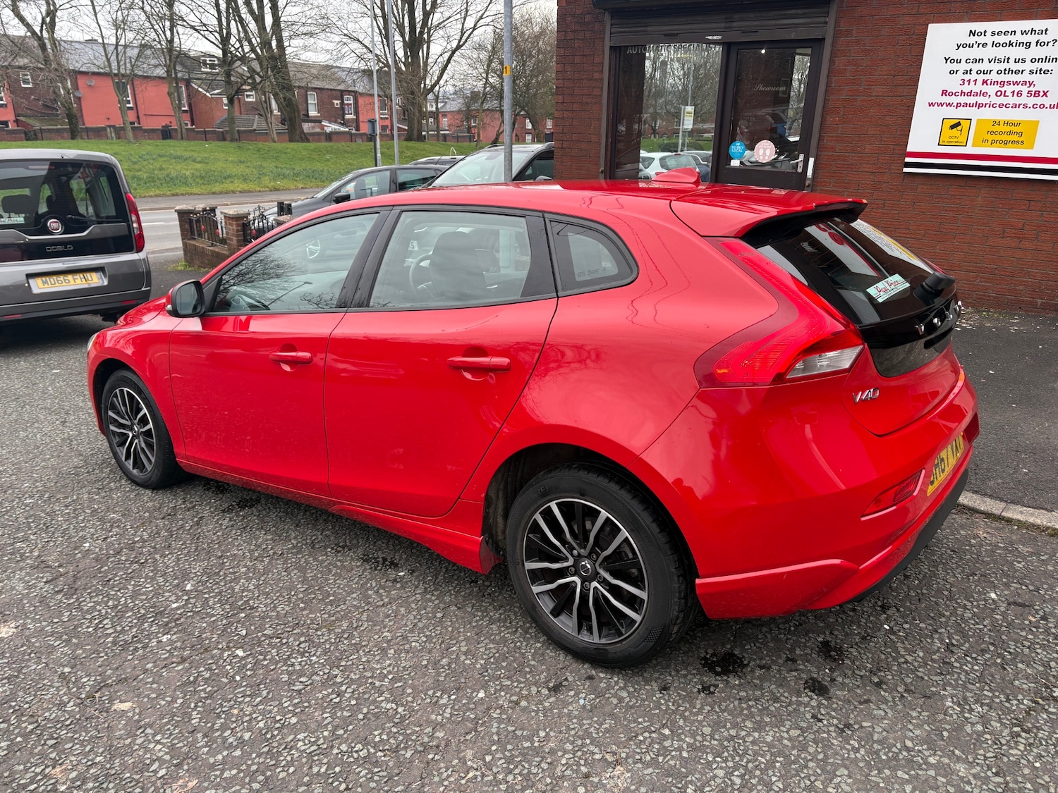 Used Volvo V40 2017 for sale - 77591801: Photo 5