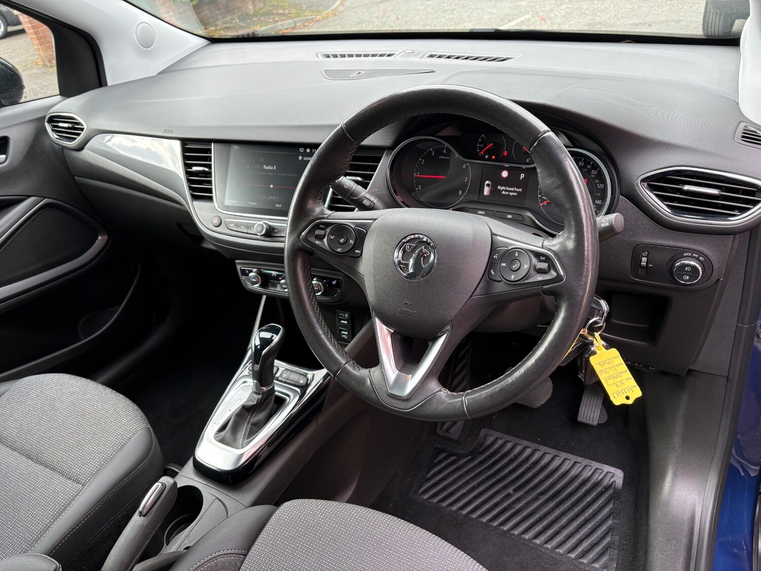 Used Vauxhall Crossland 2022 for sale - 76088960: Photo 9