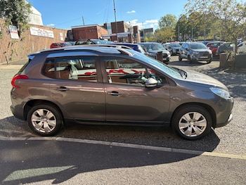 Used Peugeot 2008 2016 for sale - 76027786: Photo