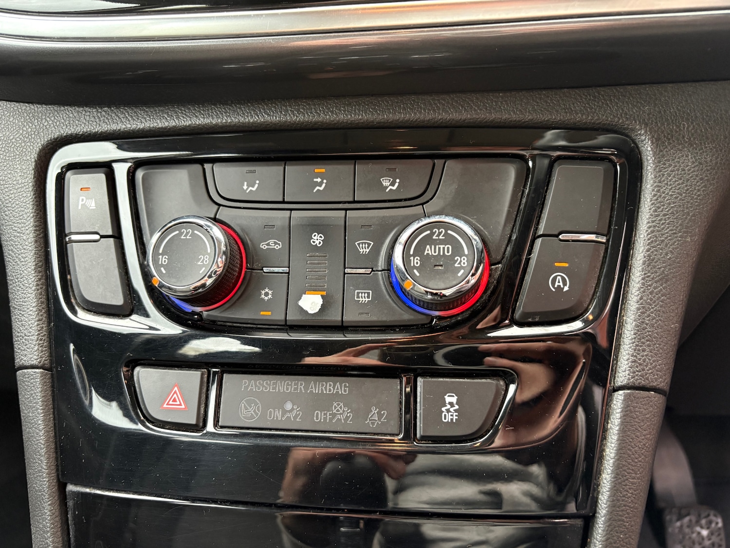 Used Vauxhall Mokka X 2017 for sale - 76076119: Photo 15