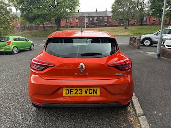 Used Renault Clio 2023 for sale - 78580335: Photo