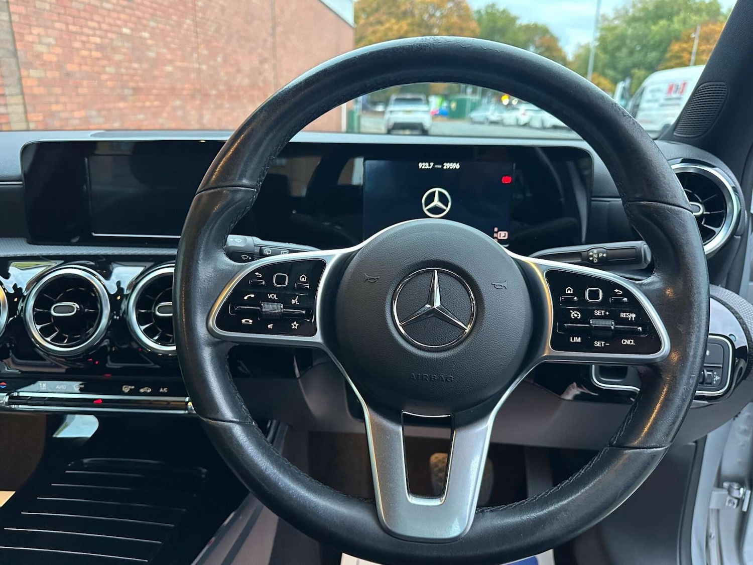 Used Mercedes-Benz A-Class 2020 for sale - 76946150: Photo 17