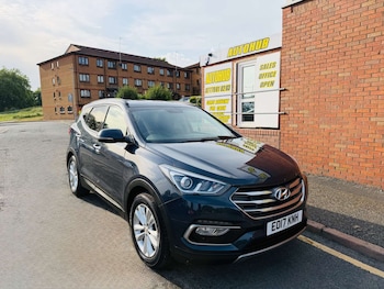 Used Hyundai Santa Fe 2017 for sale - 78740068: Photo