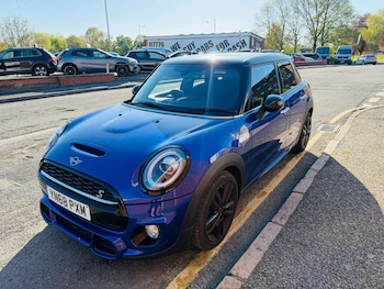 Used MINI Hatch 2018 for sale - 78377026: Photo