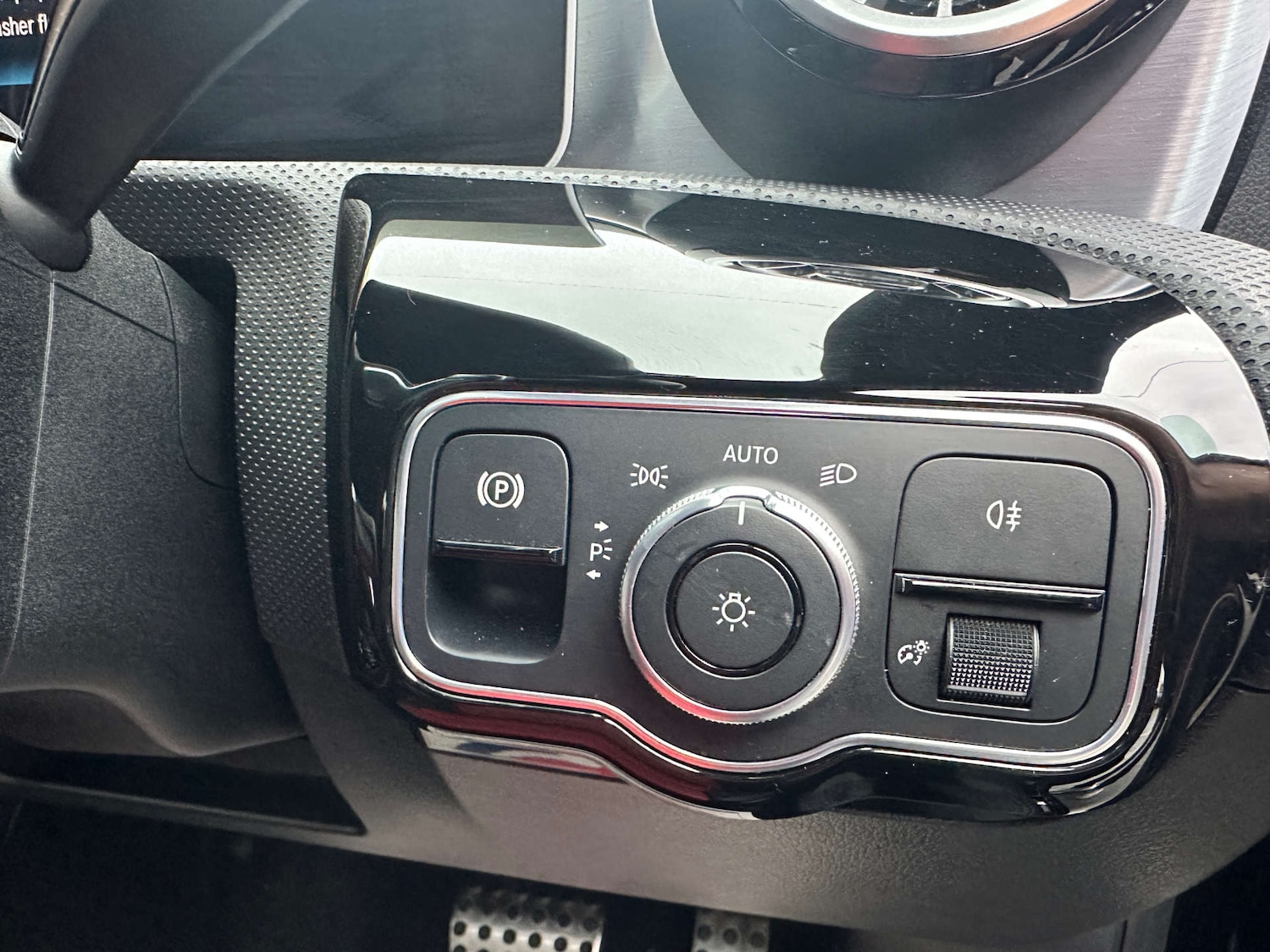 Used Mercedes-Benz CLA 2020 for sale - 76946167: Photo 37