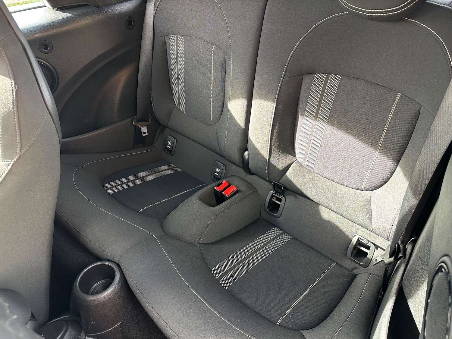 Used MINI Convertible 2019 for sale - 76946154: Photo 16