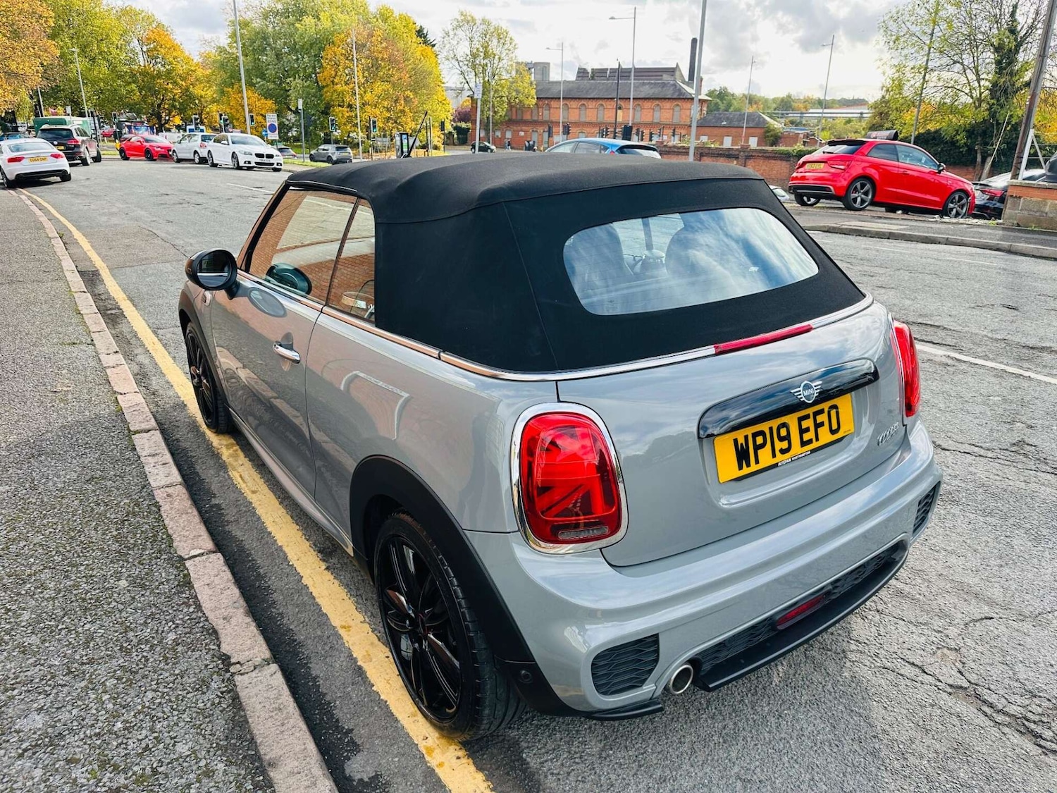 Used MINI Convertible 2019 for sale - 76946154: Photo 6