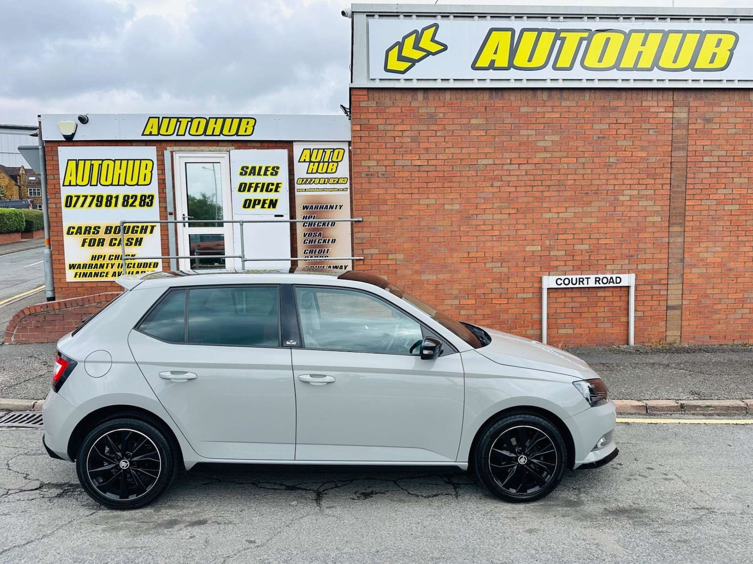 Used Skoda Fabia 2017 for sale - 76946168: Photo 2