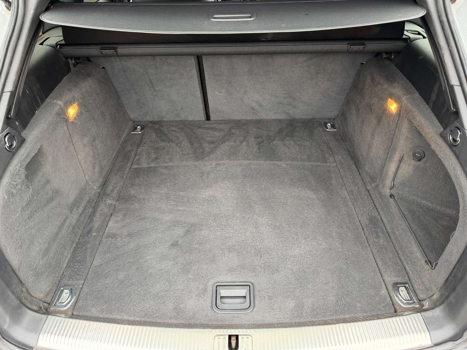 Used Audi A4 2014 for sale - 77200702: Photo 10