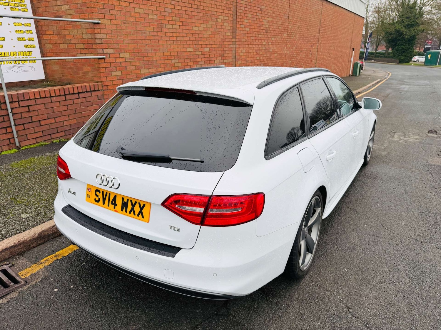 Used Audi A4 2014 for sale - 77200702: Photo 6