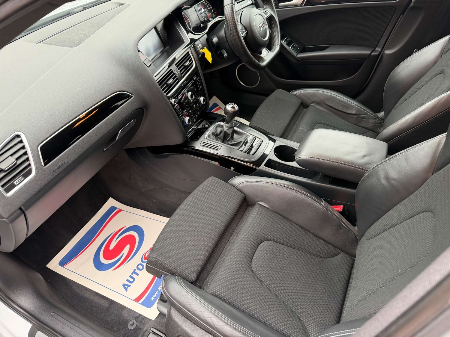 Used Audi A4 2014 for sale - 77200702: Photo 8