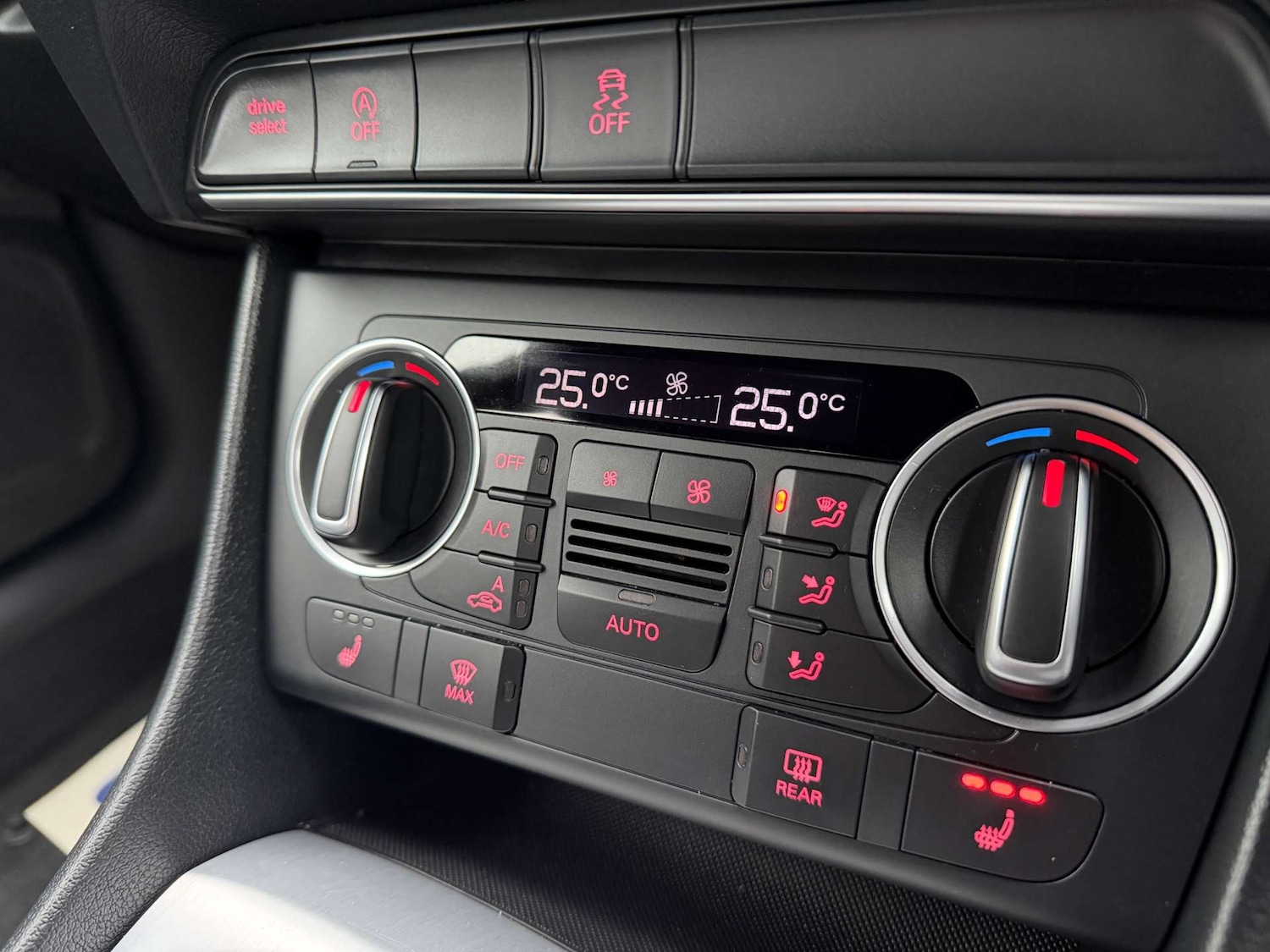 Used Audi Q3 2017 for sale - 77413348: Photo 19