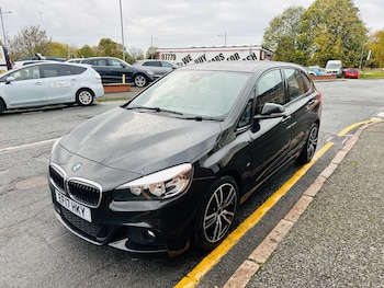 Used BMW 2 Series 2017 for sale - 76423486: Photo