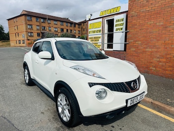 2013 (13) - 1.6 Acenta Premium CVT Euro 5 5dr