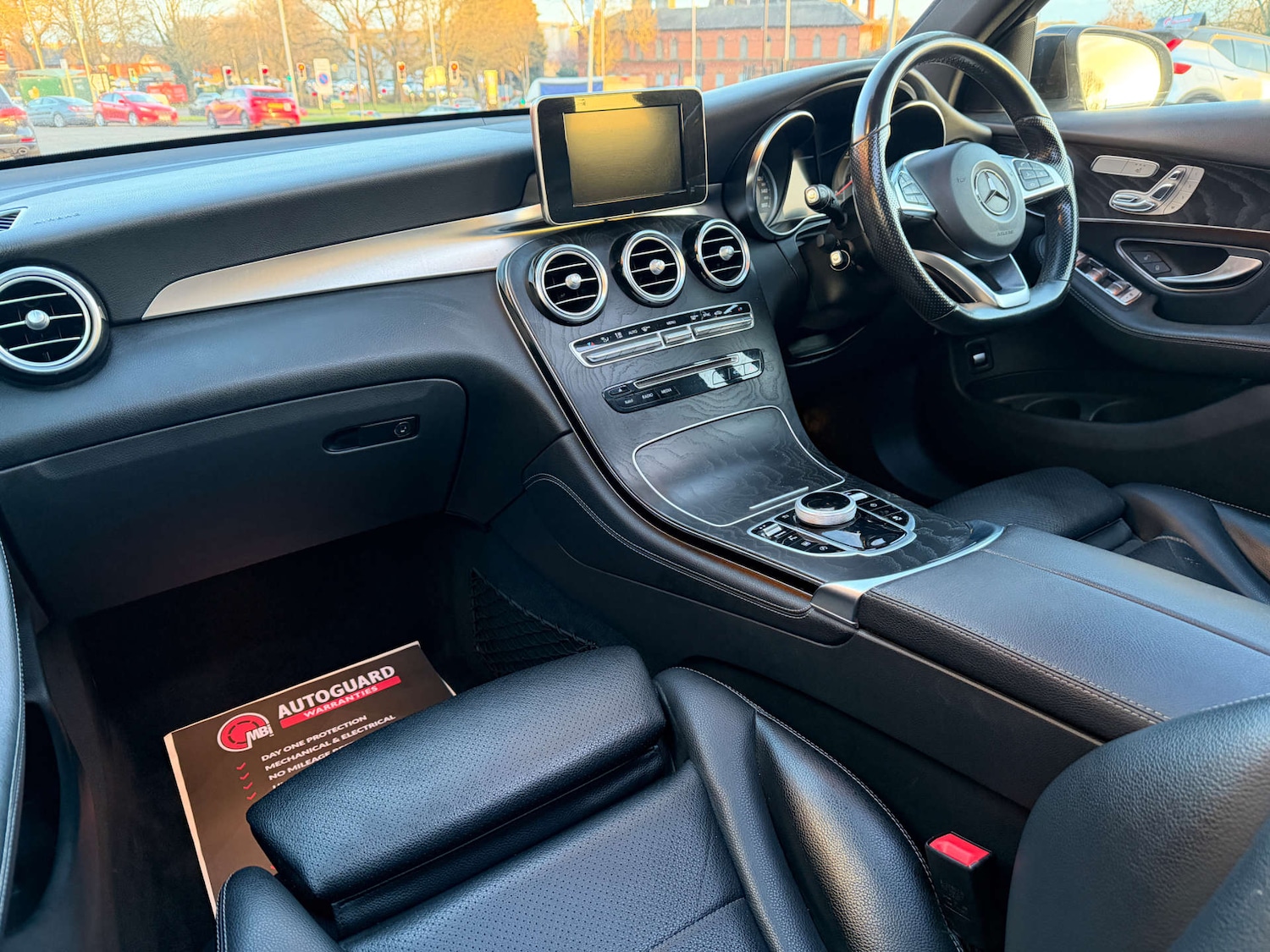 Used Mercedes-Benz GLC 2017 for sale - 77888841: Photo 10