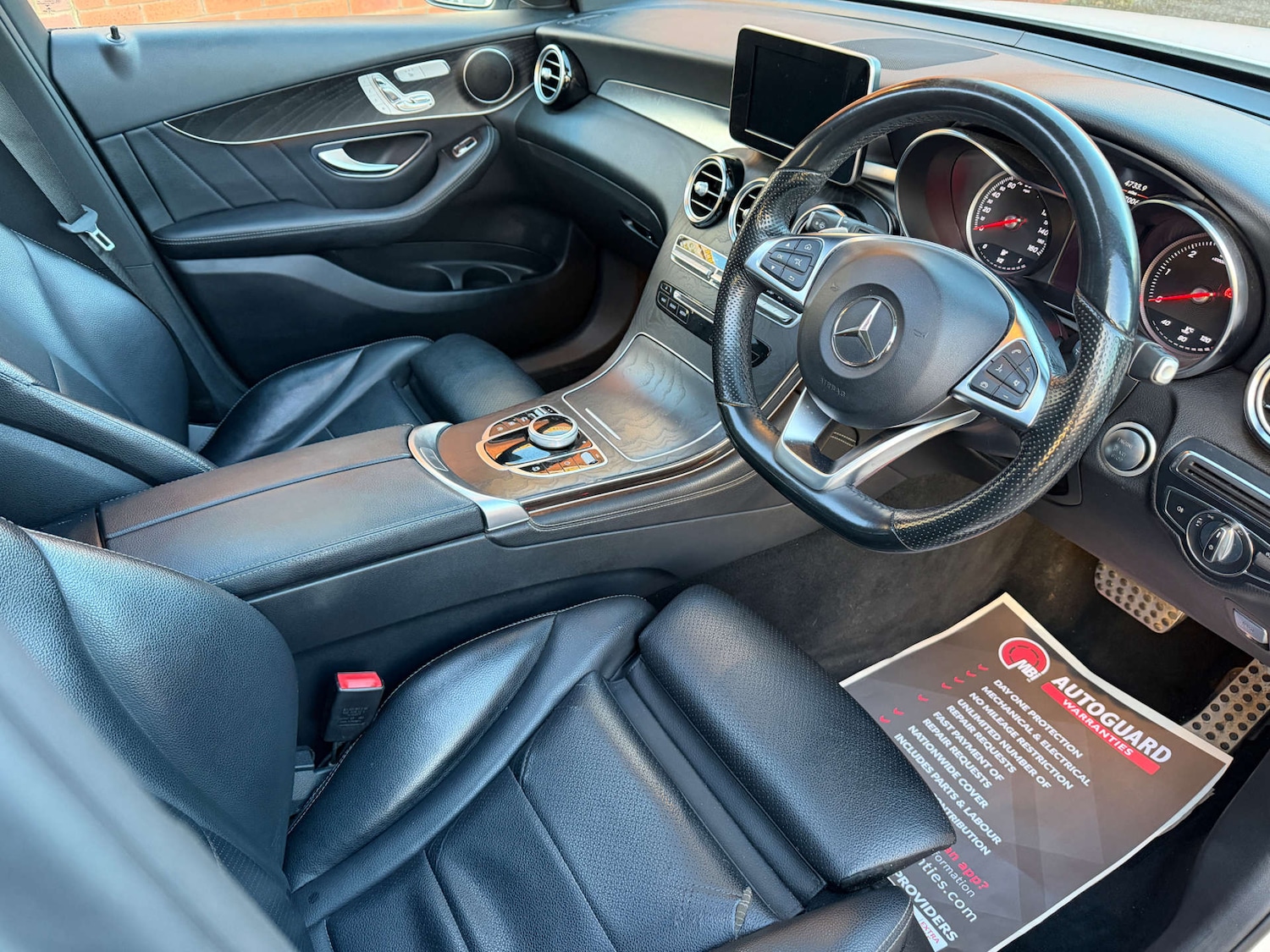 Used Mercedes-Benz GLC 2017 for sale - 77888841: Photo 14