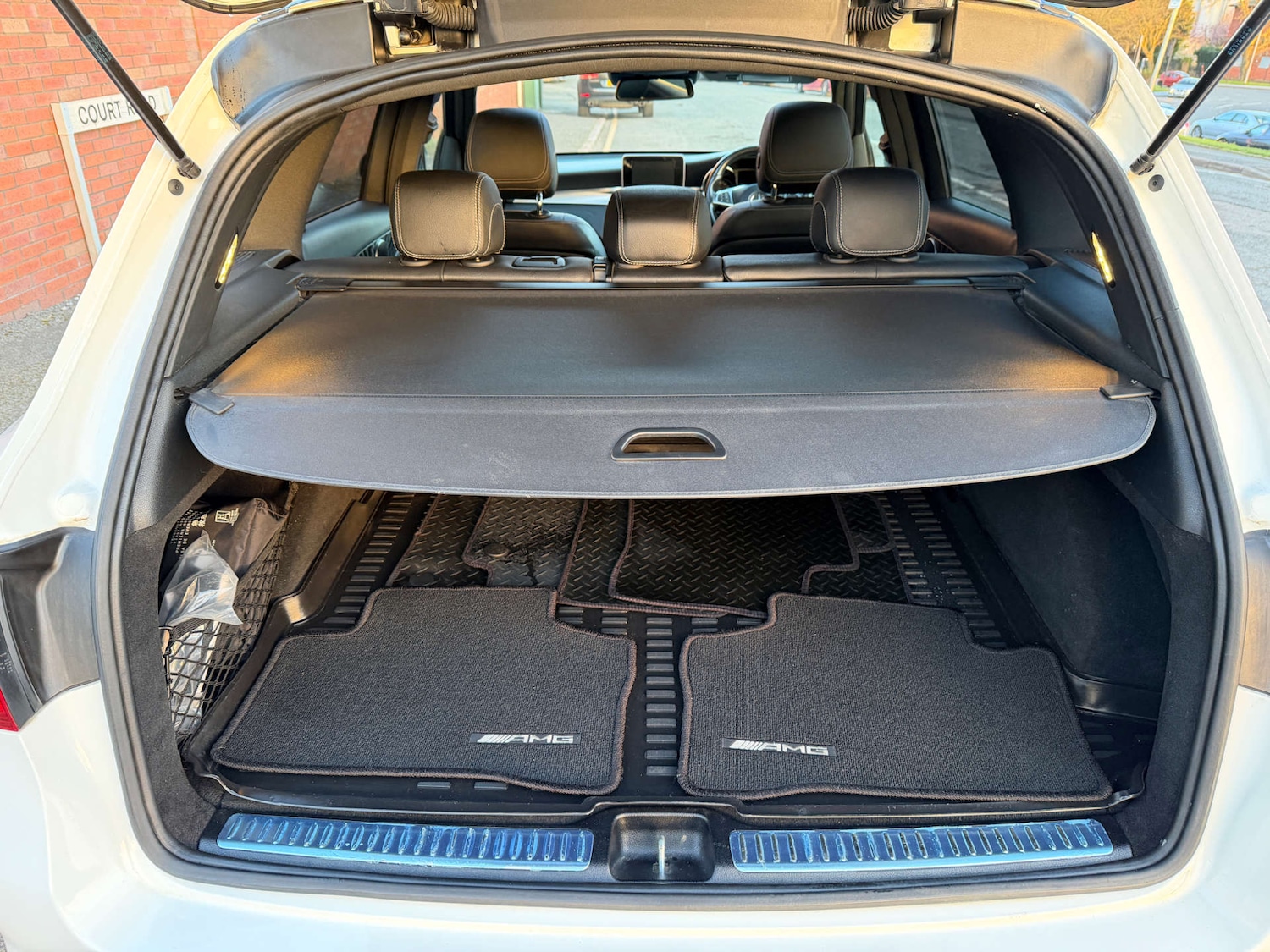 Used Mercedes-Benz GLC 2017 for sale - 77888841: Photo 24