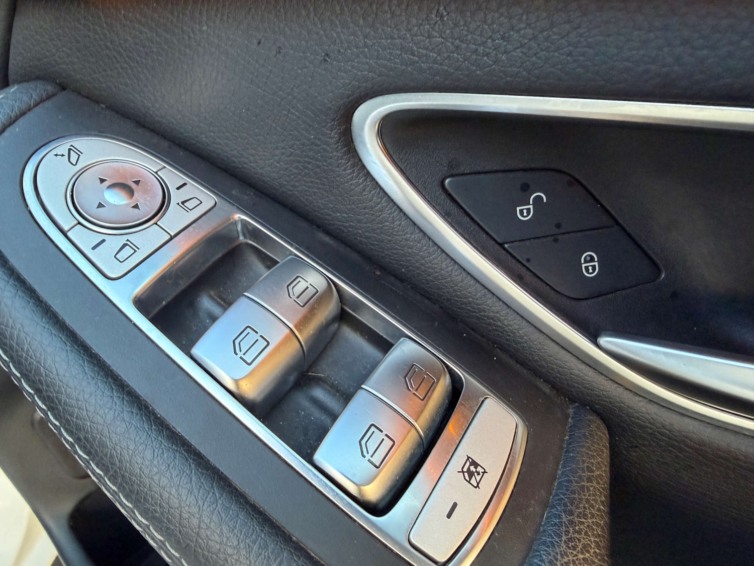 Used Mercedes-Benz GLC 2017 for sale - 77888841: Photo 26