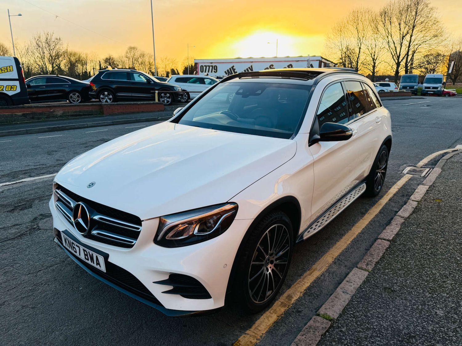 Used Mercedes-Benz GLC 2017 for sale - 77888841: Photo 3