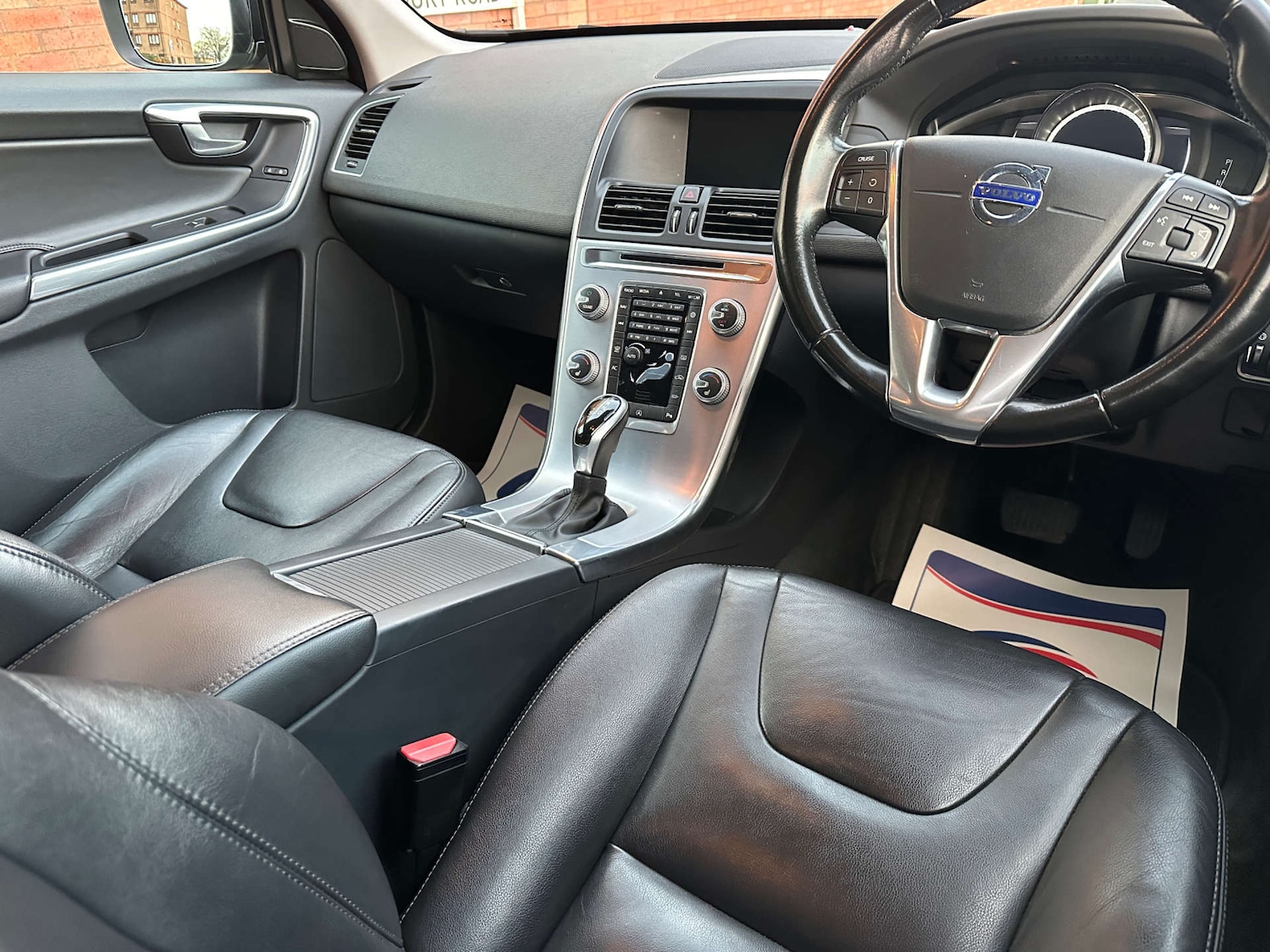 Used Volvo XC60 2016 for sale - 76946161: Photo 16