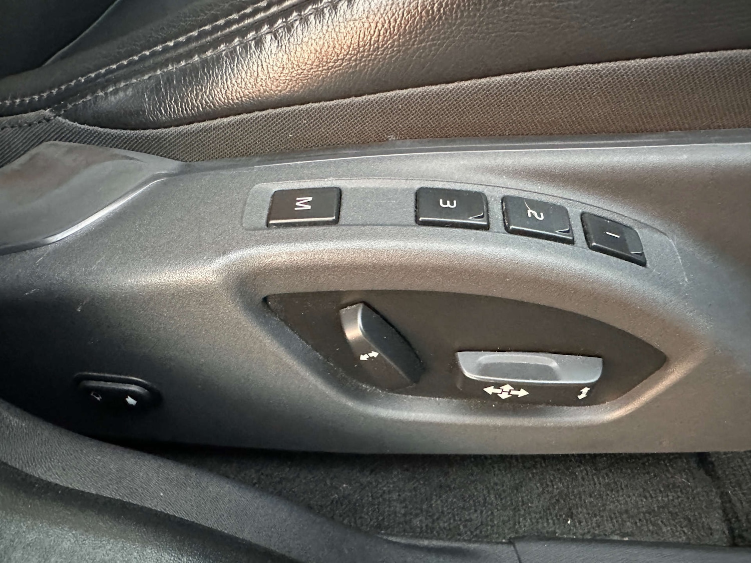 Used Volvo XC60 2016 for sale - 76946161: Photo 32