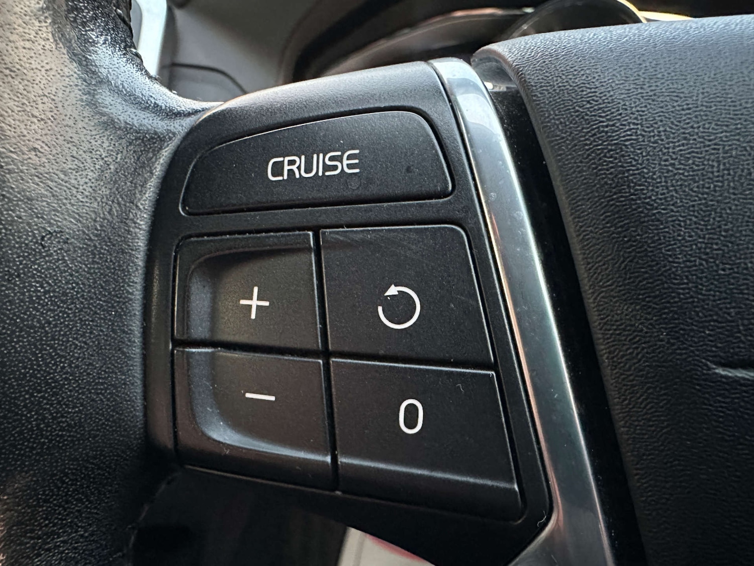 Used Volvo XC60 2016 for sale - 76946161: Photo 40