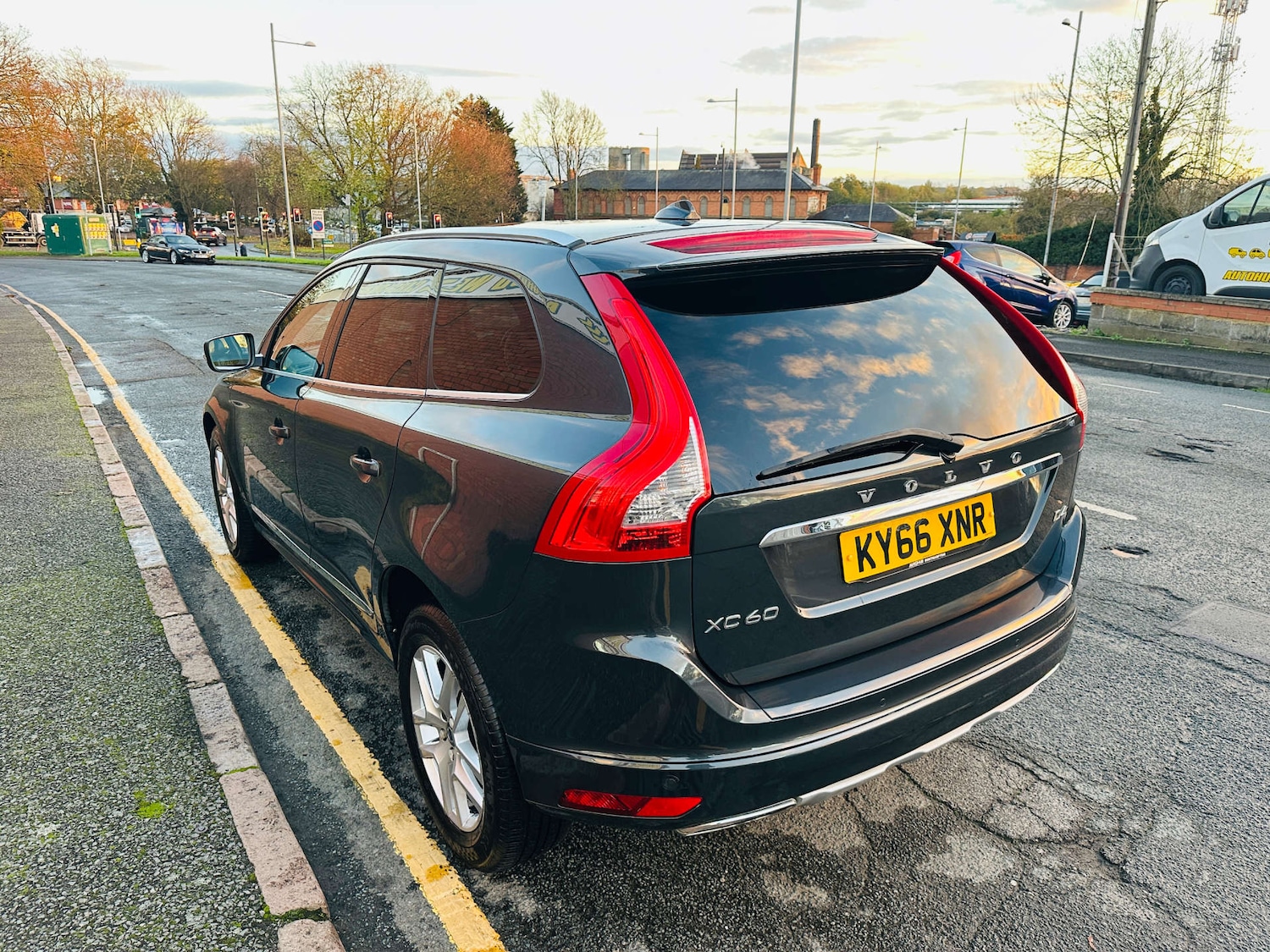 Used Volvo XC60 2016 for sale - 76946161: Photo 7