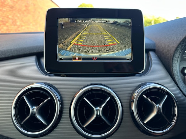 Used Mercedes-Benz B Class 2017 for sale - 75464120: Photo 15