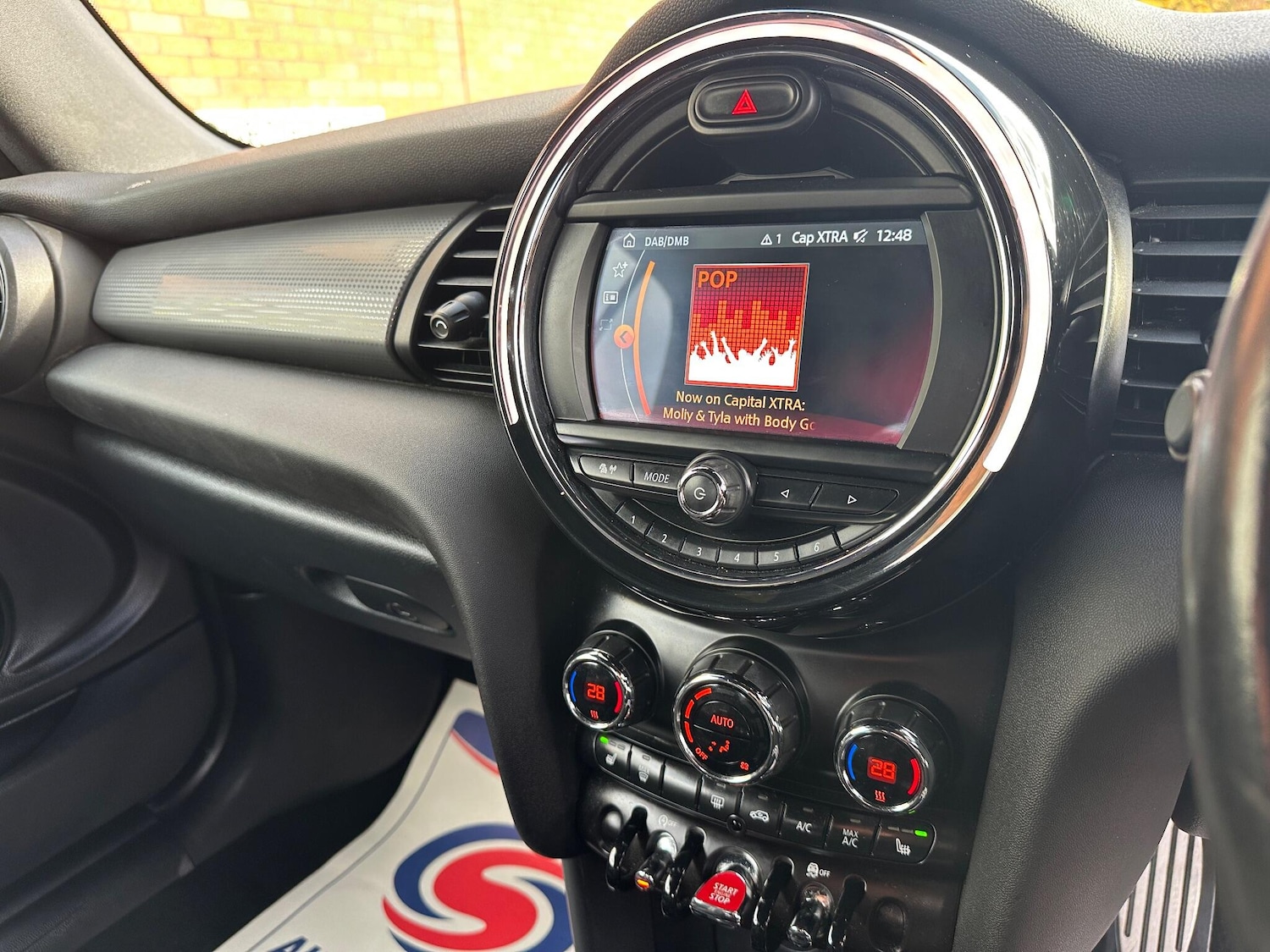 Used MINI Convertible 2019 for sale - 76315159: Photo 20