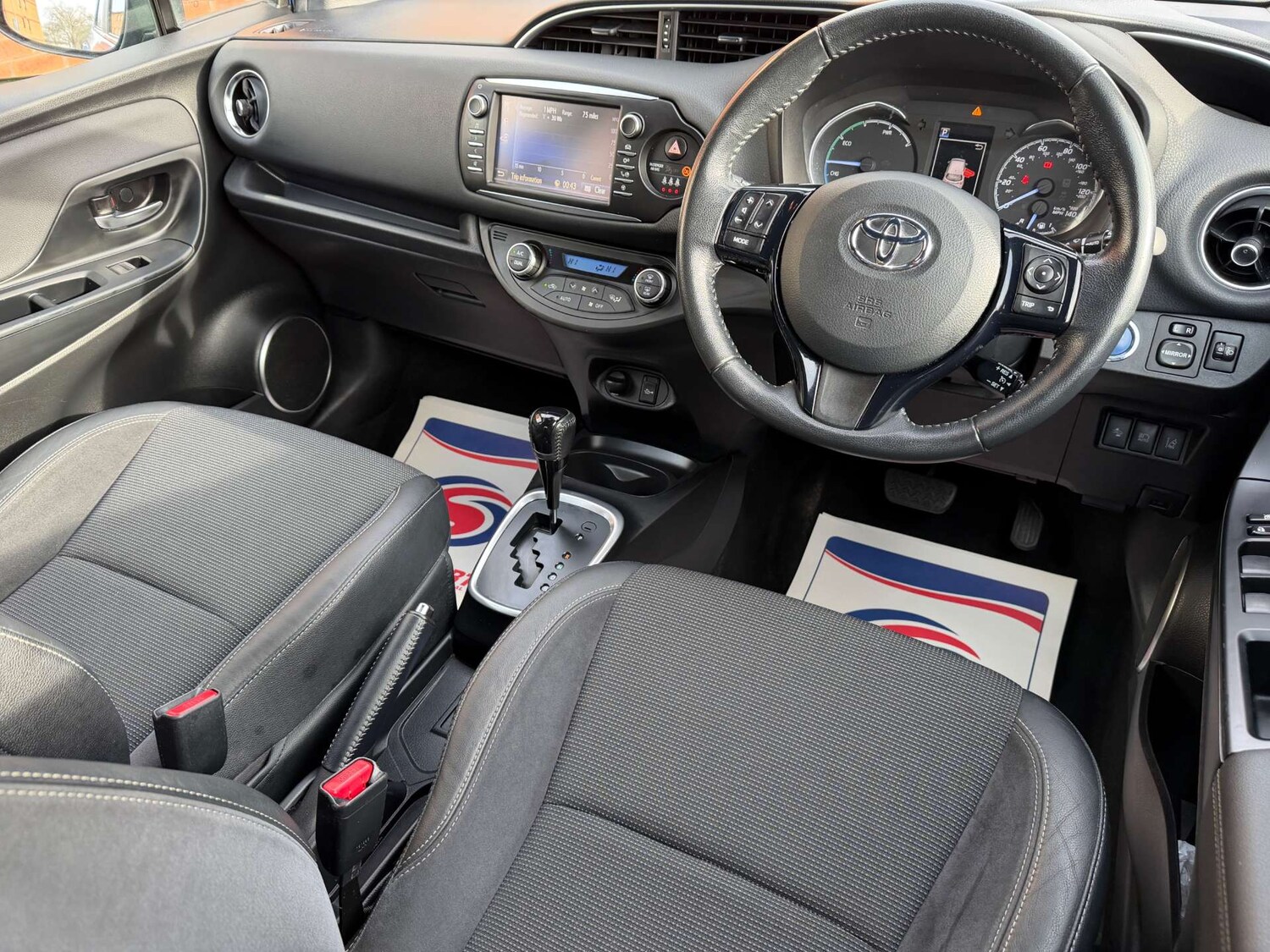 Used Toyota Yaris 2017 for sale - 77494168: Photo 14