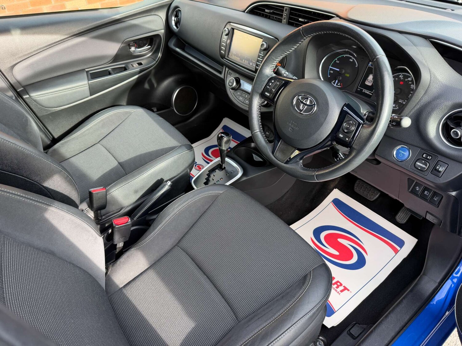 Used Toyota Yaris 2017 for sale - 77494168: Photo 15