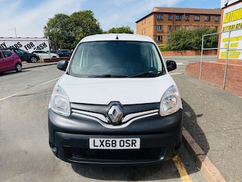 Used Renault Kangoo 2018 for sale - 79471234: Photo