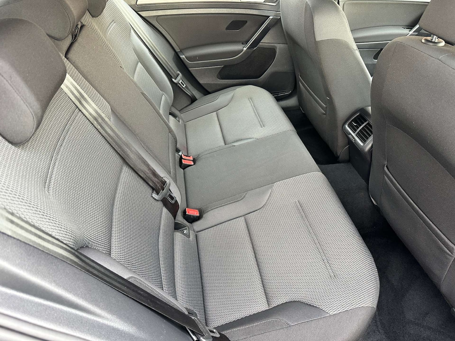 Used Volkswagen Golf 2017 for sale - 76946158: Photo 14