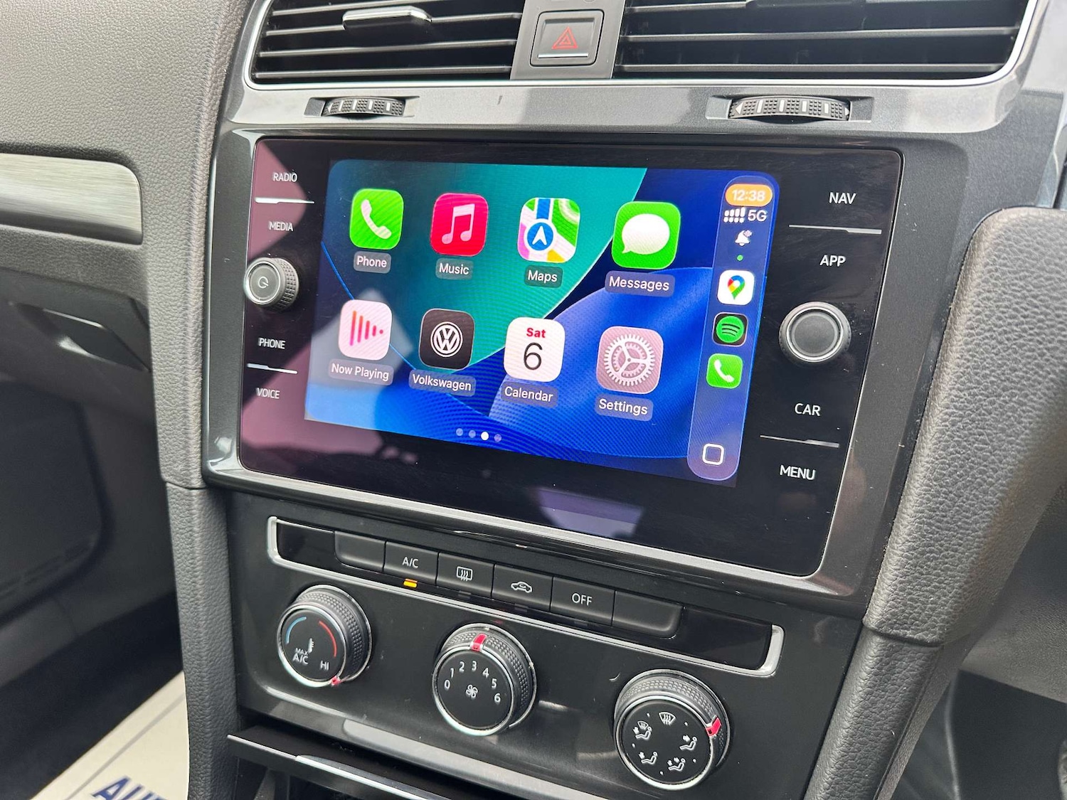 Used Volkswagen Golf 2017 for sale - 76946158: Photo 16