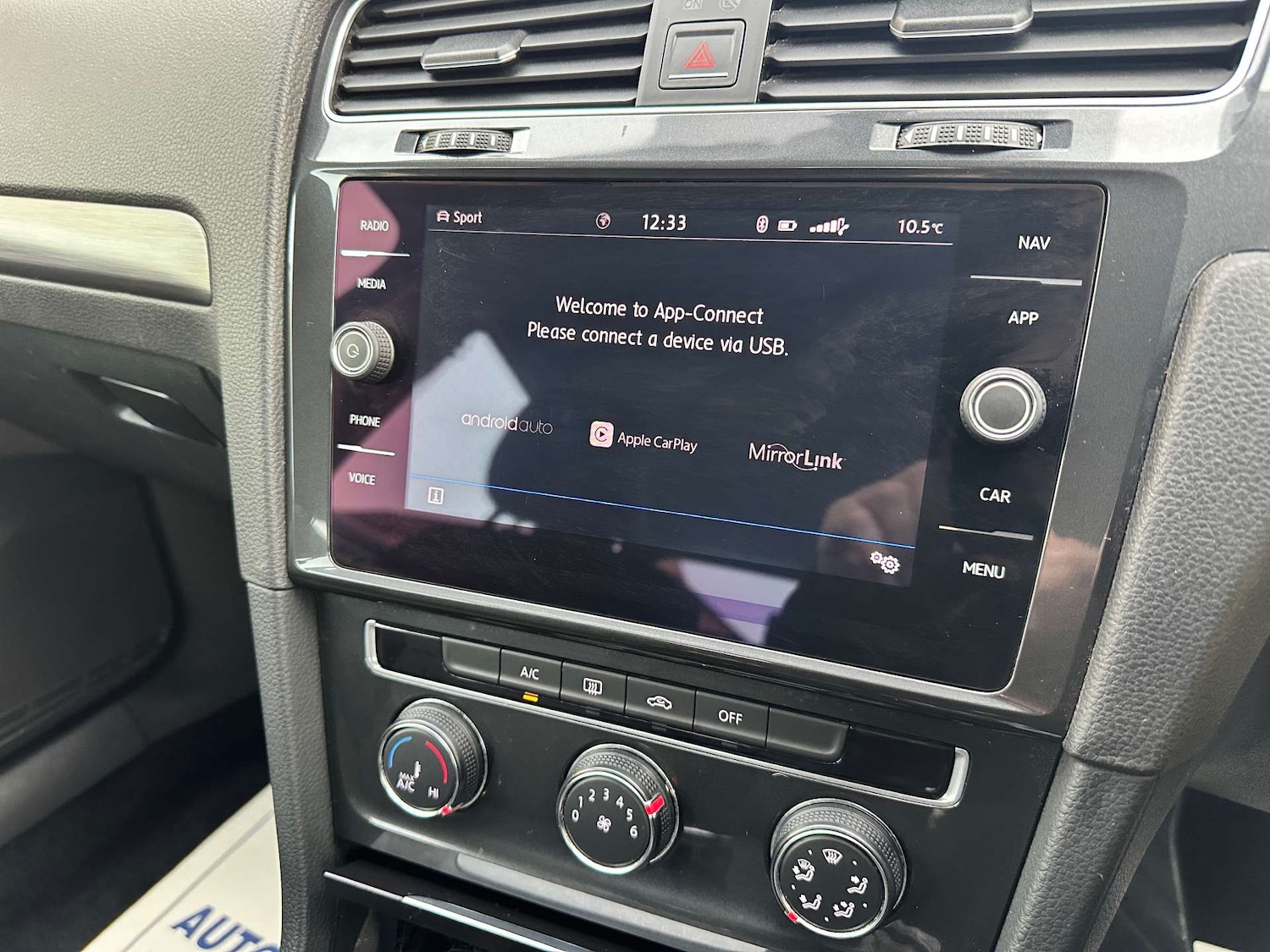 Used Volkswagen Golf 2017 for sale - 76946158: Photo 21