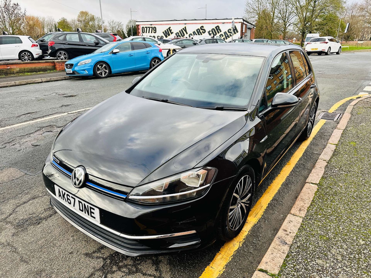 Used Volkswagen Golf 2017 for sale - 76946158: Photo 5