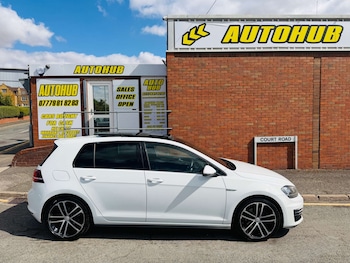 Used Volkswagen Golf 2014 for sale - 79448077: Photo