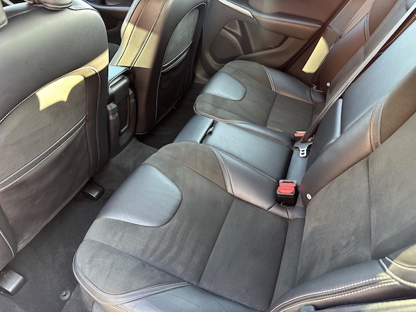 Used Volvo V40 2015 for sale - 74921444: Photo 10